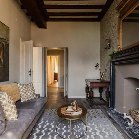 Issima The Bellagio - By Lovecomo *